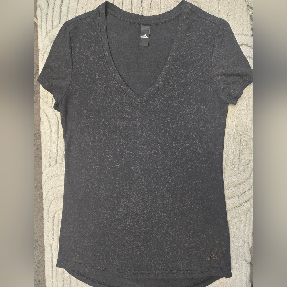 Adidas Women's Black Speckled V-Neck T-Shirt Size Small NWOT